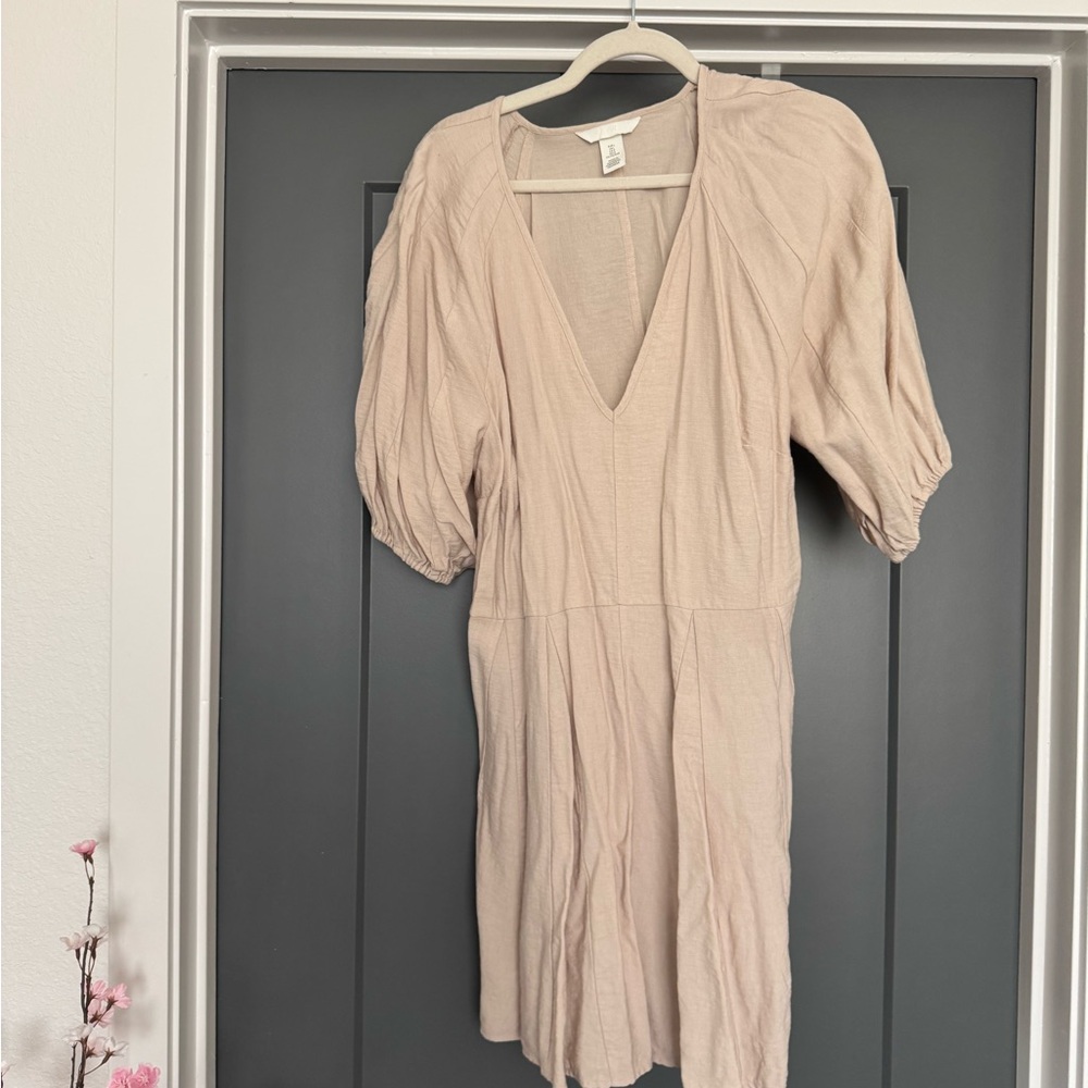 H&M Beige V-Neck Mini Dress